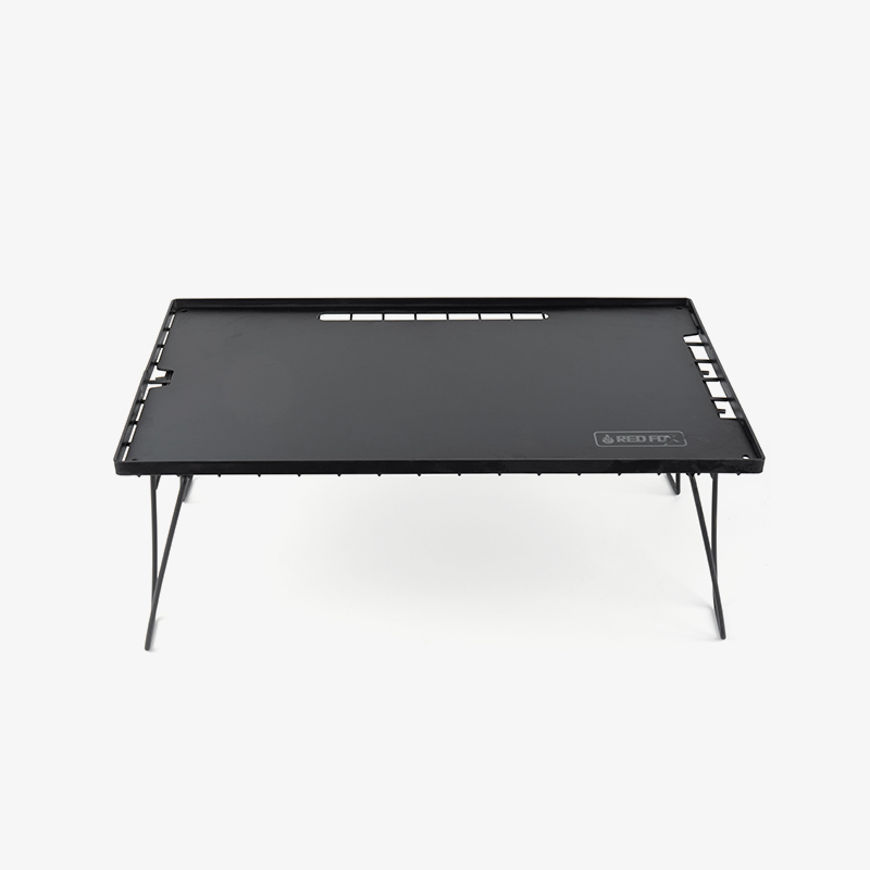 Voetopklapbare kunststof tafel voor gebruik binnen en buiten