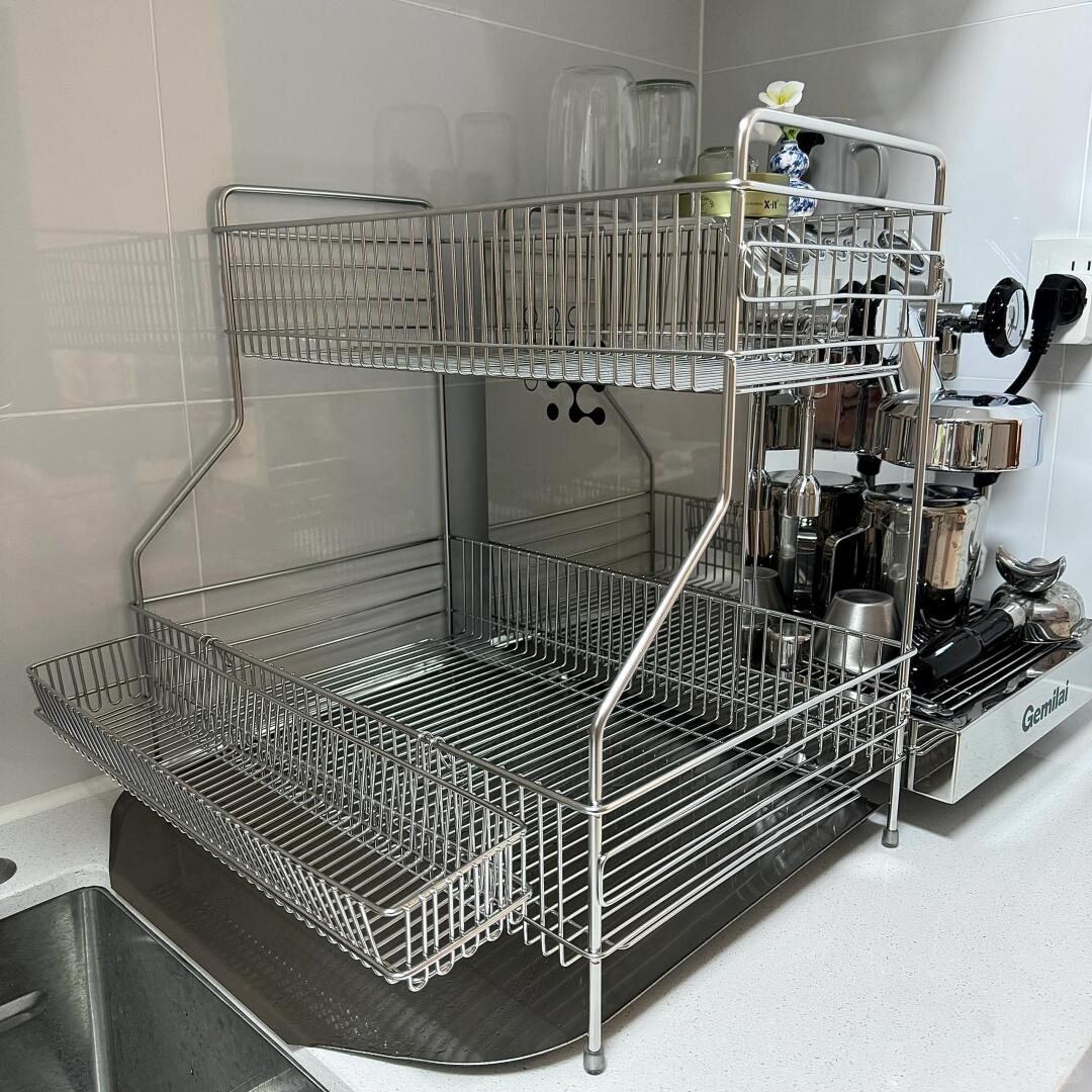 Hoe u de opslag kunt maximaliseren met een roestvrijstalen komrek: praktische tips